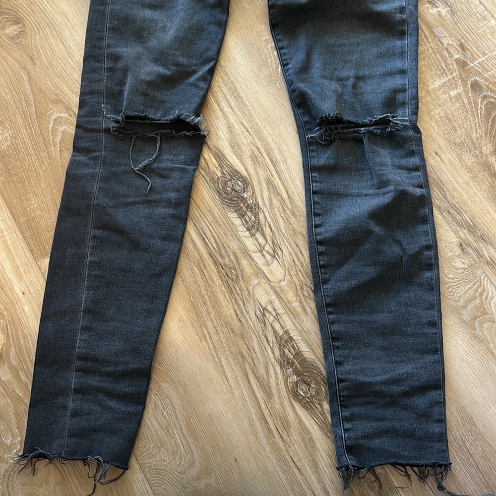 Frame Jeans - Picture 2 of 4